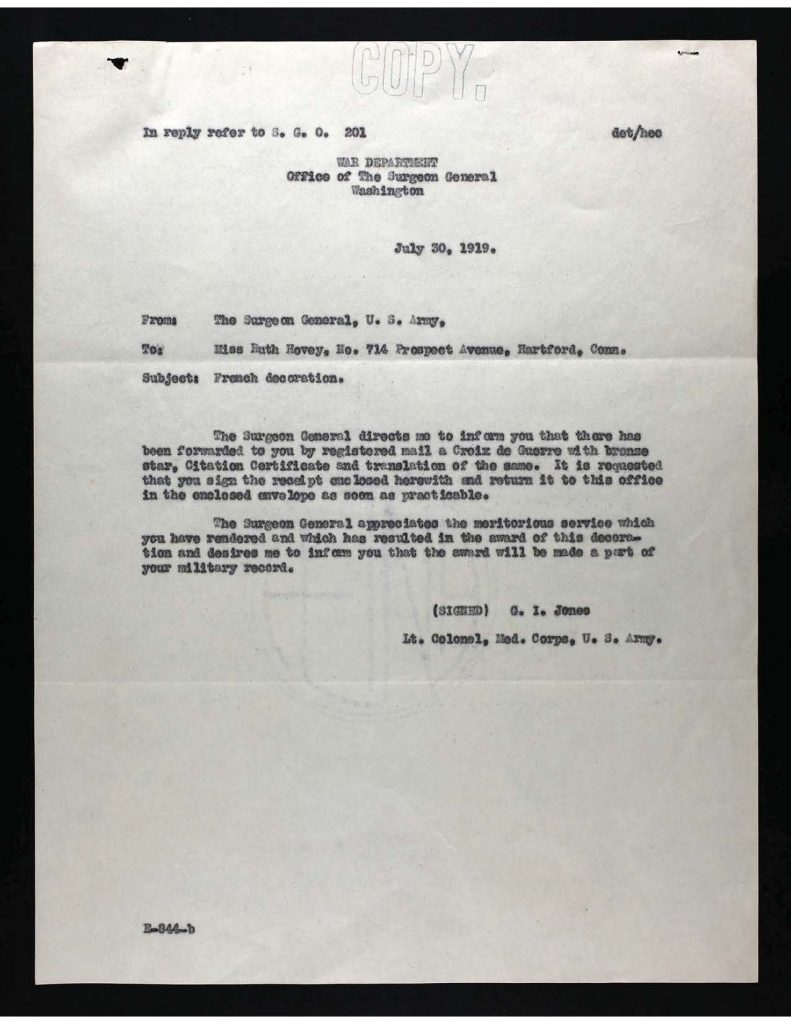 a typewritten letter date july 30, 1919 to ruth hovey from lt. colonel jones informing her that she would be receiving a bronze star